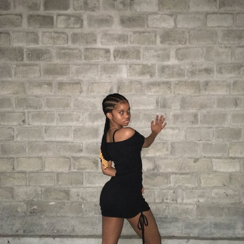 adoredsamm OnlyFans - Free Access to 50 Videos & 218 Photos Onlyfans Free Access