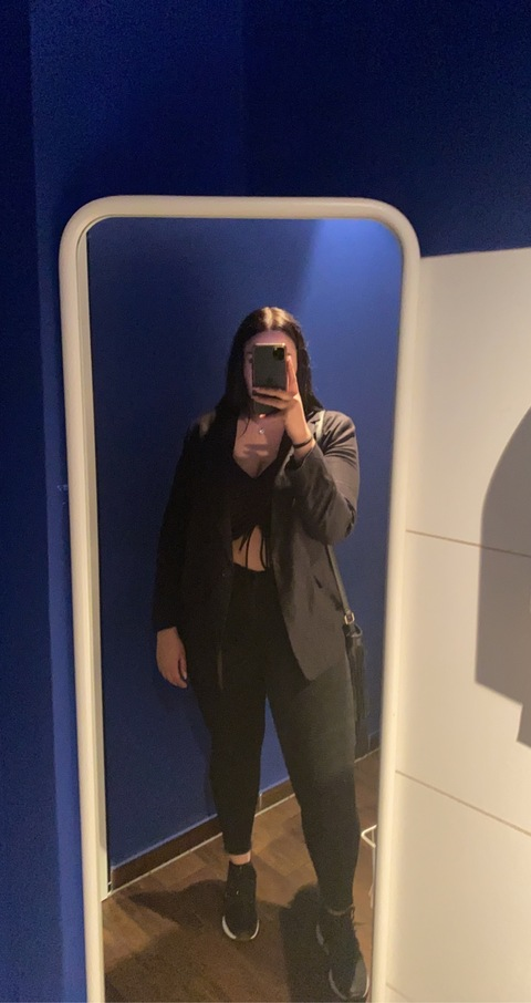 alicia.kim OnlyFans - Free Access to 32 Videos & 49 Photos Onlyfans Free Access