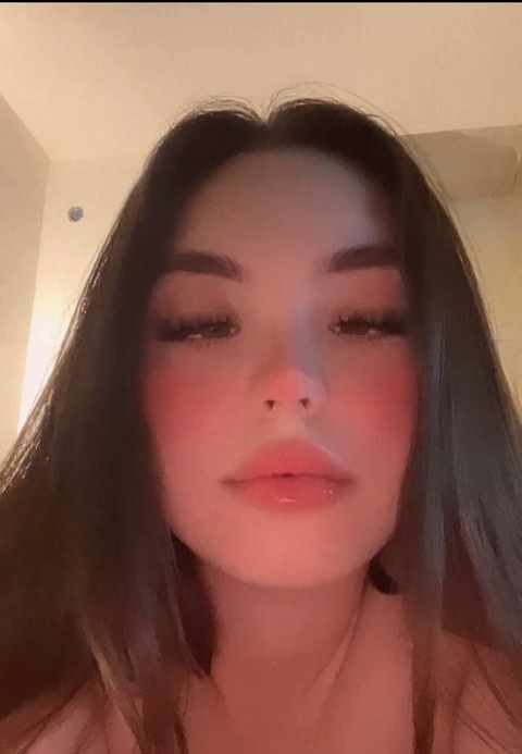 all.about_eve OnlyFans - Free Access to 32 Videos & 49 Photos Onlyfans Free Access