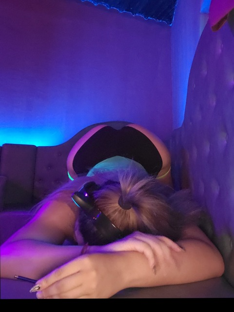 andreaprado0196 OnlyFans - Free Access to 32 Videos & 49 Photos Onlyfans Free Access