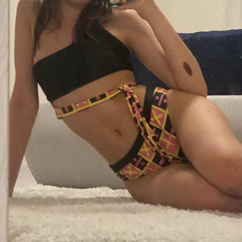 ava95 OnlyFans - Free Access to 32 Videos & 49 Photos Onlyfans Free Access