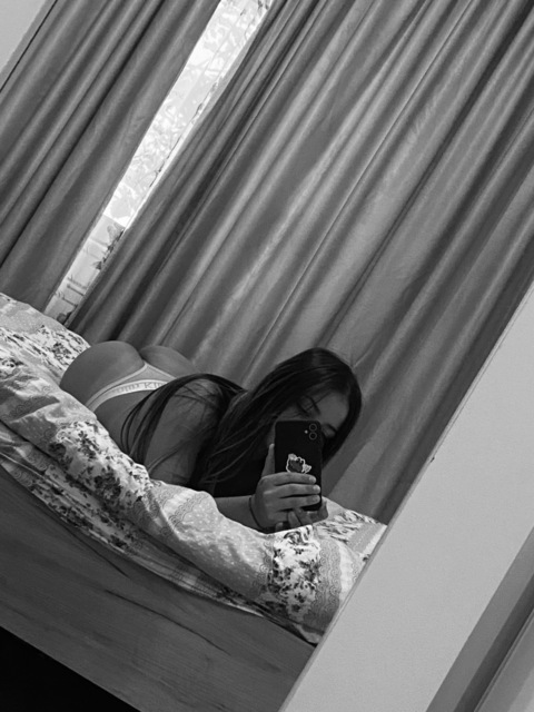 babbyem21 OnlyFans - Free Access to 32 Videos & 49 Photos Onlyfans Free Access