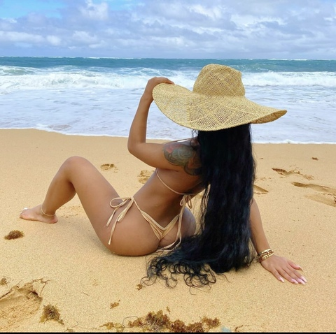 baddassbella OnlyFans - Free Access to 32 Videos & 49 Photos Onlyfans Free Access