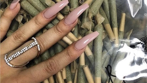 bellemay OnlyFans - Free Access to 32 Videos & 49 Photos Onlyfans Free Access