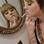 billiebee_smoking Profile Picture