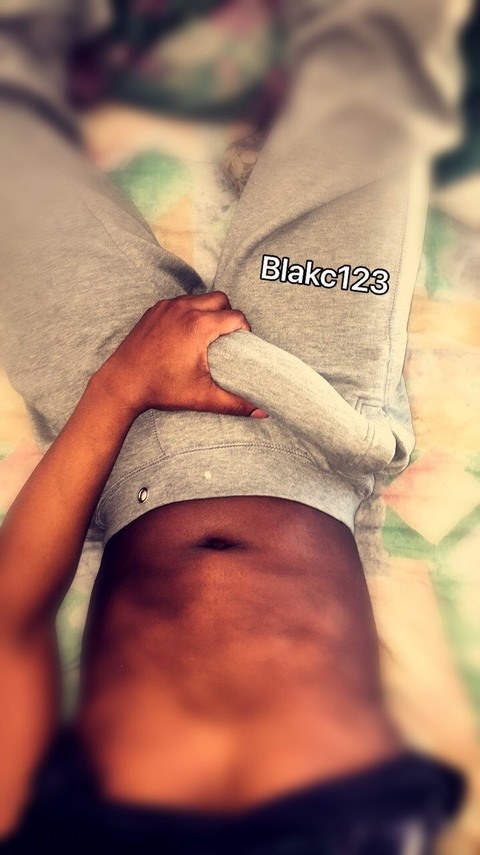 blakc123 OnlyFans - Free Access to 113 Videos & 229 Photos Onlyfans Free Access