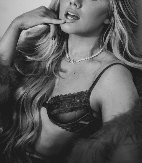 calimesa OnlyFans - Free Access to 32 Videos & 49 Photos Onlyfans Free Access