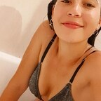 carlita1997 Profile Picture