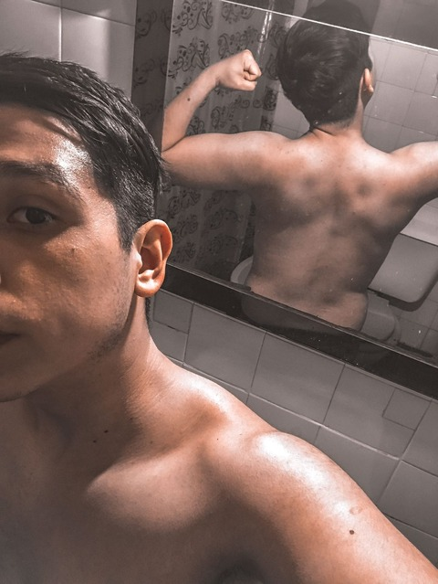 chrisbwc OnlyFans - Free Access to 32 Videos & 49 Photos Onlyfans Free Access