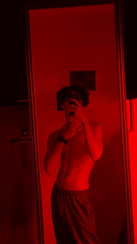 cristhianw8143 OnlyFans - Free Access to 32 Videos & 49 Photos Onlyfans Free Access