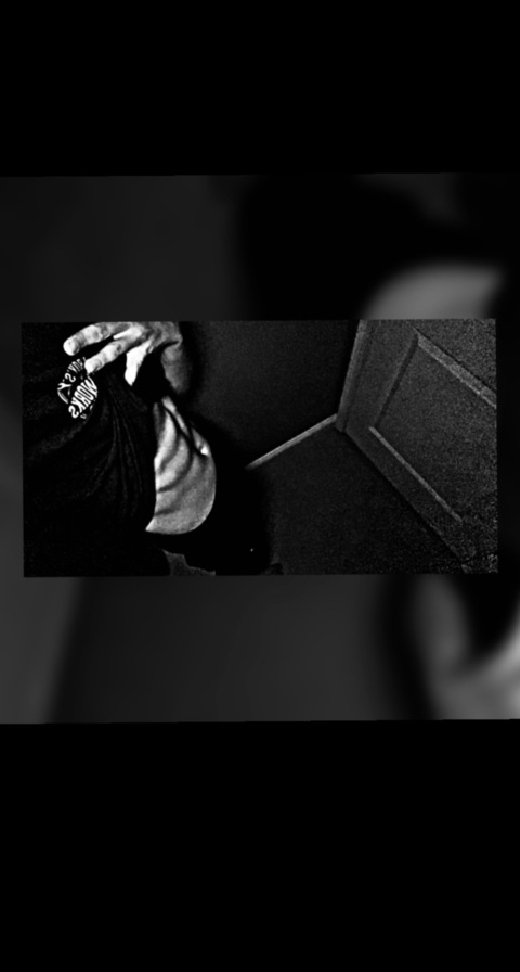 daepremium OnlyFans - Free Access to 32 Videos & 49 Photos Onlyfans Free Access