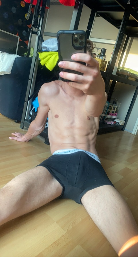 deanamillie20 OnlyFans - Free Access to 32 Videos & 49 Photos Onlyfans Free Access
