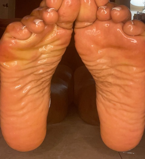 delightfulsoles OnlyFans - Free Access to 32 Videos & 49 Photos Onlyfans Free Access