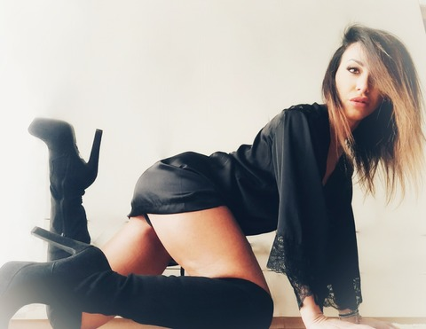 elisakoronaguilera OnlyFans - Free Access to 32 Videos & 49 Photos Onlyfans Free Access