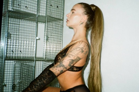 ellierockett OnlyFans - Free Access to 32 Videos & 49 Photos Onlyfans Free Access