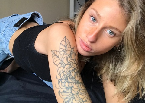 freacklessgirl OnlyFans - Free Access to 32 Videos & 49 Photos Onlyfans Free Access