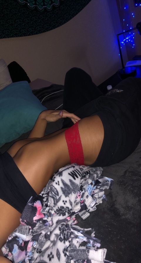hanaray OnlyFans - Free Access to 32 Videos & 49 Photos Onlyfans Free Access