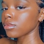 isabellanoona Profile Picture