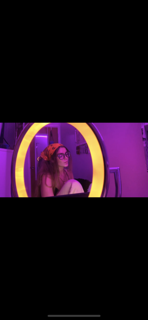 itslexi OnlyFans - Free Access to 32 Videos & 49 Photos Onlyfans Free Access