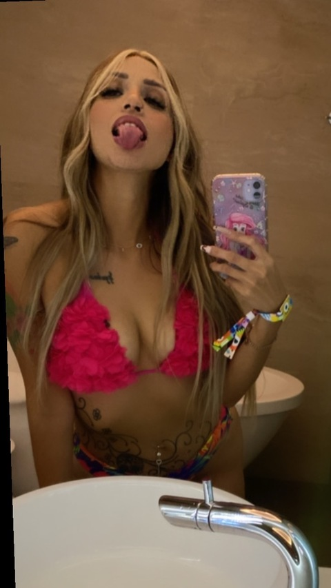 itzibae OnlyFans - Free Access to 32 Videos & 49 Photos Onlyfans Free Access