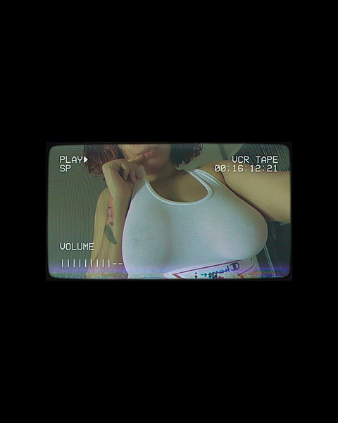 juicy_fame OnlyFans - Free Access to 182 Videos & 49 Photos Onlyfans Free Access