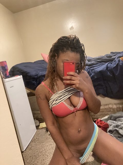 kassiek29 OnlyFans - Free Access to 32 Videos & 49 Photos Onlyfans Free Access