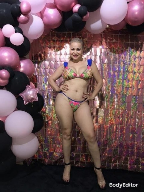 labombitasex OnlyFans - Free Access to 32 Videos & 49 Photos Onlyfans Free Access