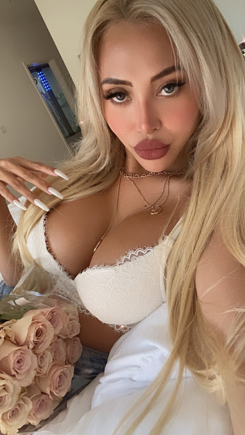 lala_ohh20 OnlyFans - Free Access to 32 Videos & 49 Photos Onlyfans Free Access