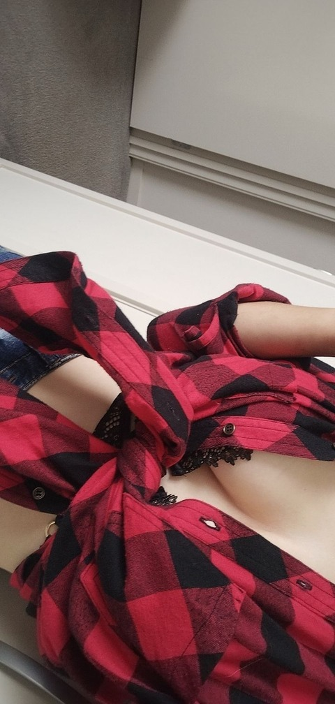 lauren.lane OnlyFans - Free Access to 32 Videos & 49 Photos Onlyfans Free Access