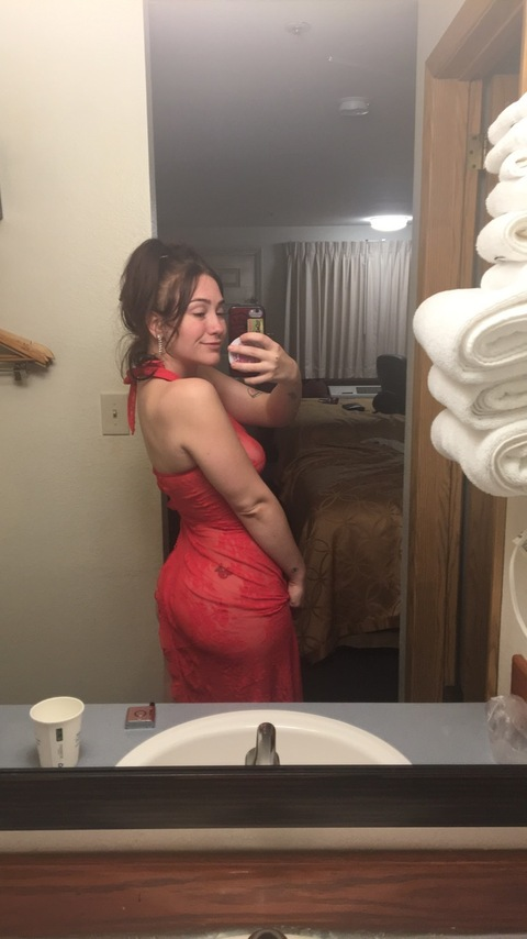 lowkeylucky OnlyFans - Free Access to 32 Videos & 49 Photos Onlyfans Free Access