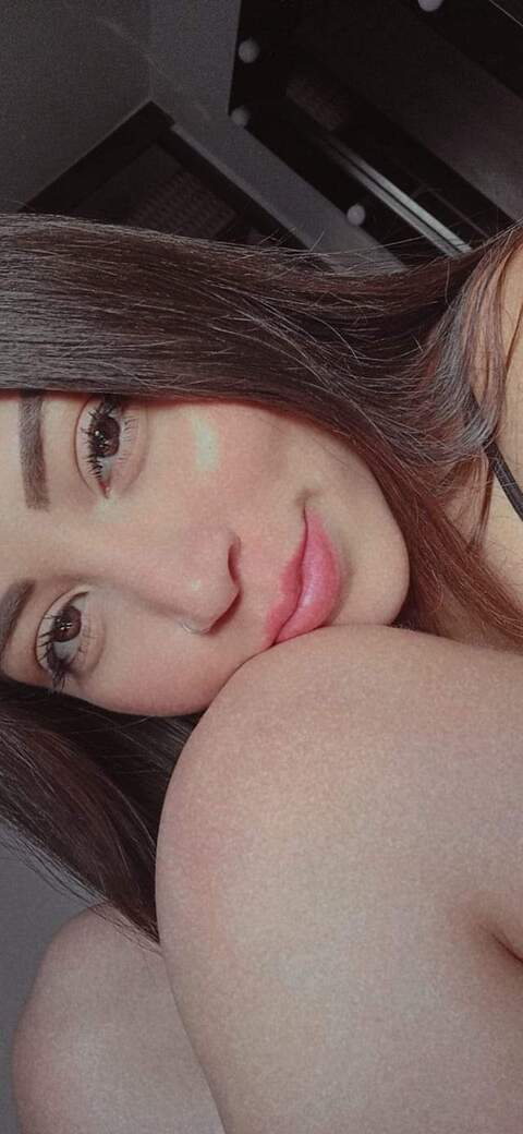 mariicuadros OnlyFans - Free Access to 32 Videos & 49 Photos Onlyfans Free Access