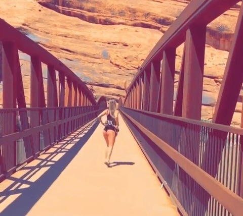 melleanie OnlyFans - Free Access to 32 Videos & 49 Photos Onlyfans Free Access