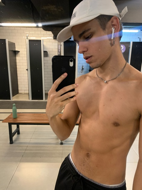 melloton1 OnlyFans - Free Access to 76 Videos & 51 Photos Onlyfans Free Access