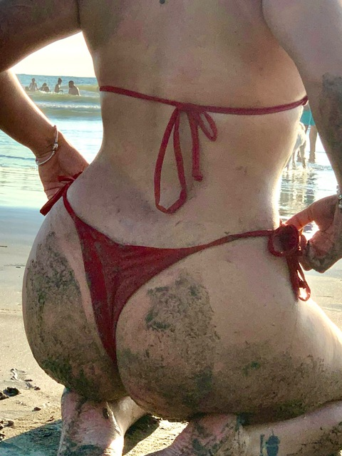 milca_mlcr OnlyFans - Free Access to 32 Videos & 49 Photos Onlyfans Free Access