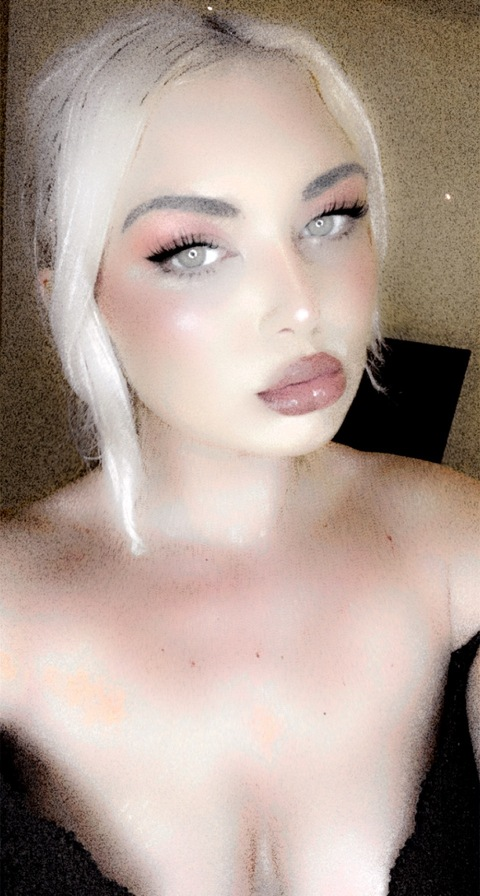 missdevine69 OnlyFans - Free Access to 85 Videos & 54 Photos Onlyfans Free Access