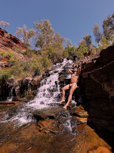 mr.pilf OnlyFans - Free Access to 32 Videos & 49 Photos Onlyfans Free Access