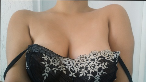 paticat OnlyFans - Free Access to 32 Videos & 49 Photos Onlyfans Free Access