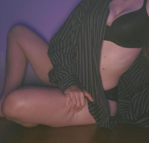 peachy711 OnlyFans - Free Access to 32 Videos & 113 Photos Onlyfans Free Access