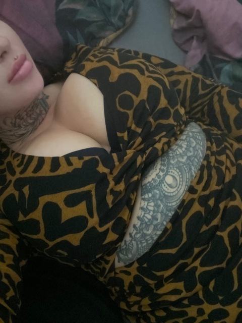 reallifeofgemrose OnlyFans - Free Access to 32 Videos & 49 Photos Onlyfans Free Access