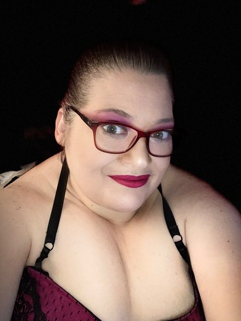 sexynsultry OnlyFans - Free Access to 32 Videos & 49 Photos Onlyfans Free Access