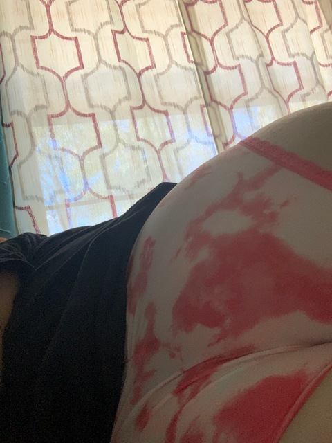 sexystonermommie42089 OnlyFans - Free Access to 32 Videos & 52 Photos Onlyfans Free Access