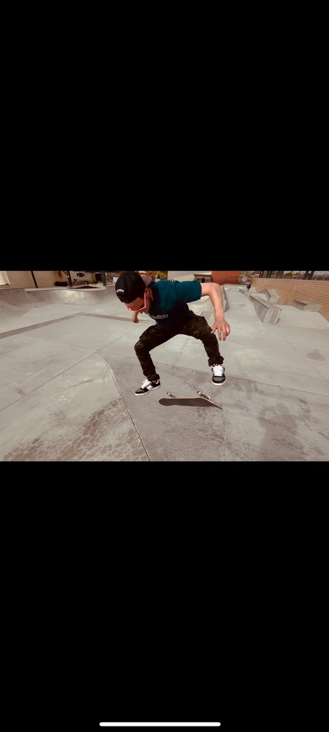skaterrboi OnlyFans - Free Access to 243 Videos & 73 Photos Onlyfans Free Access