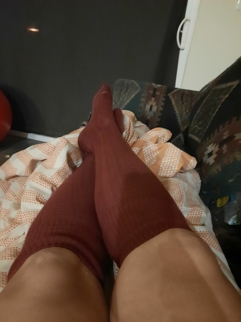 sqeeks_socks OnlyFans - Free Access to 32 Videos & 49 Photos Onlyfans Free Access