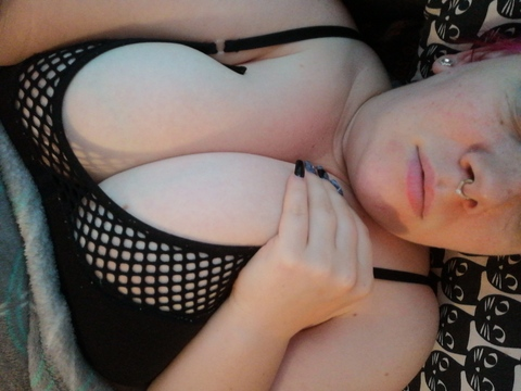 stealla OnlyFans - Free Access to 32 Videos & 49 Photos Onlyfans Free Access