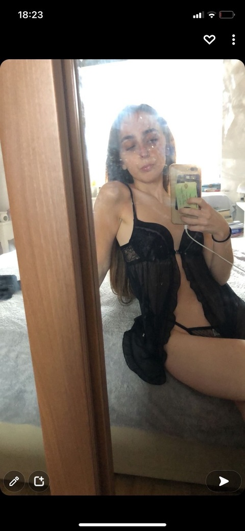 taliatroublexx OnlyFans - Free Access to 32 Videos & 49 Photos Onlyfans Free Access