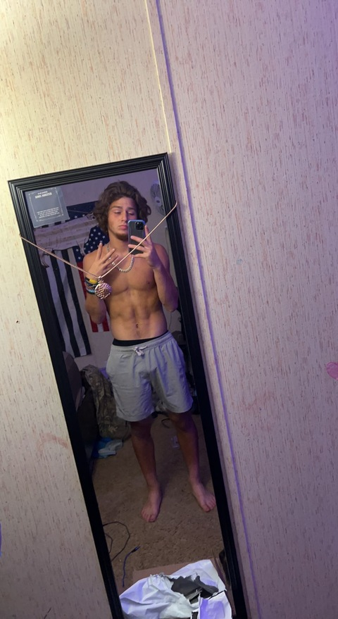 taytenb03 OnlyFans - Free Access to 32 Videos & 49 Photos Onlyfans Free Access