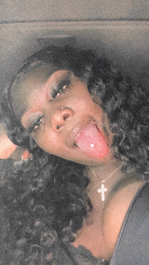 throatgoatchloe OnlyFans - Free Access to 50 Videos & 49 Photos Onlyfans Free Access