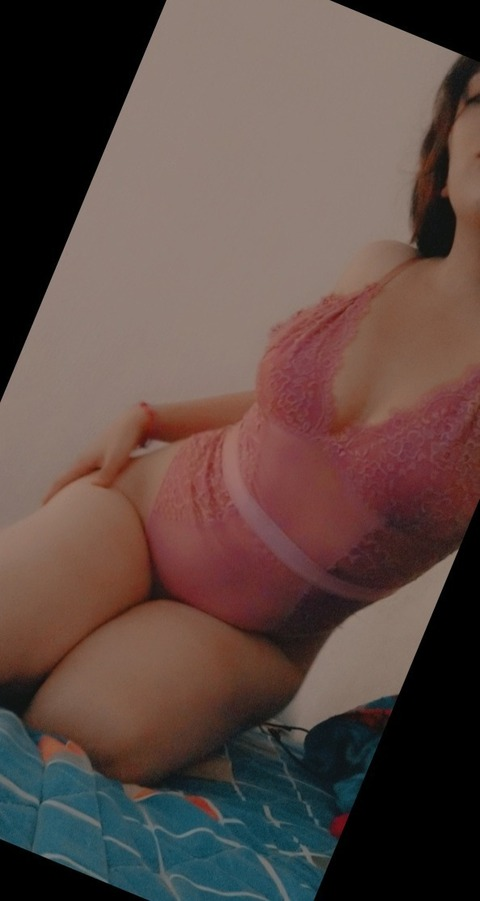 u247799737 OnlyFans - Free Access to 32 Videos & 49 Photos Onlyfans Free Access