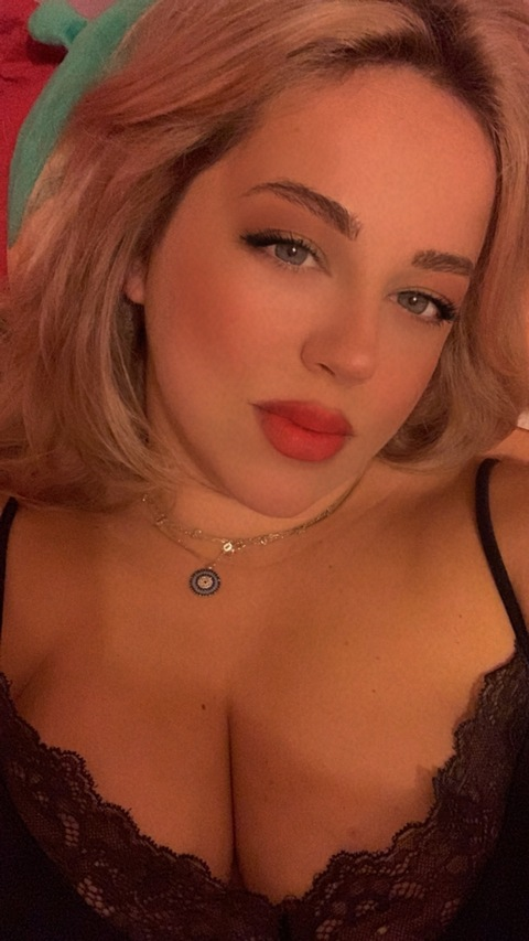 u253752679 OnlyFans - Free Access to 32 Videos & 49 Photos Onlyfans Free Access