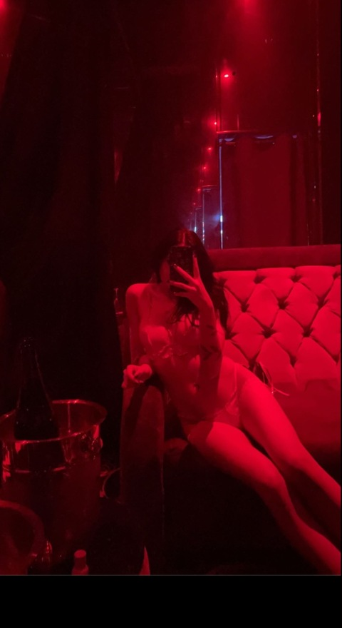 xxxstellaxx OnlyFans - Free Access to 32 Videos & 49 Photos Onlyfans Free Access